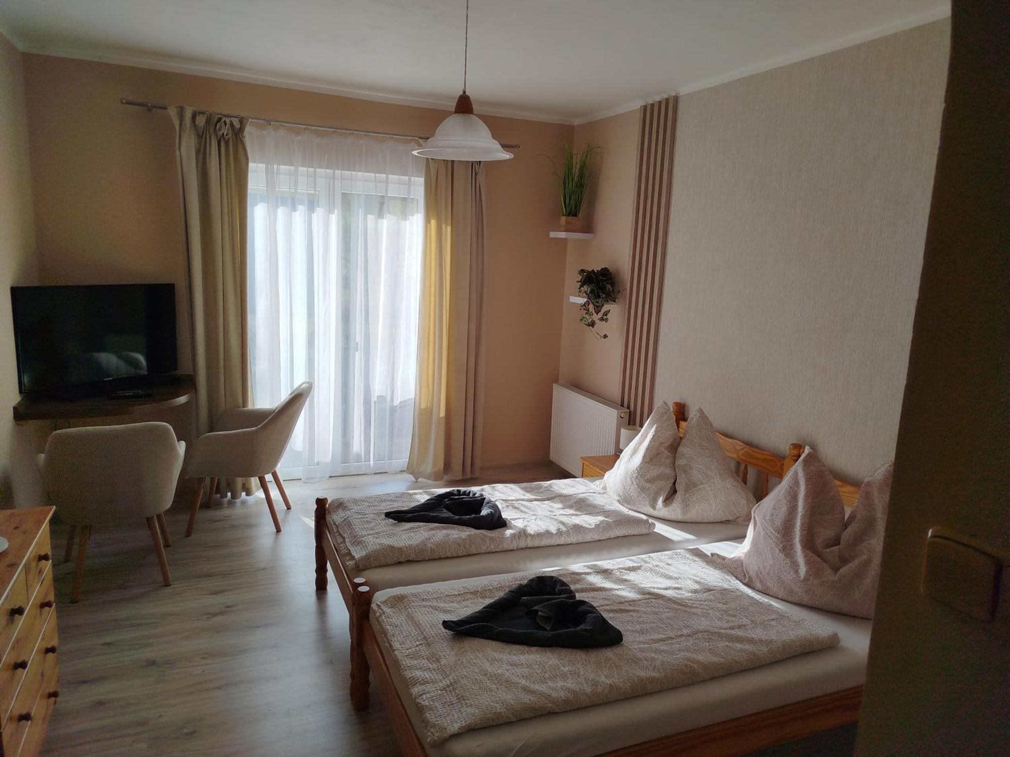 Penzion Zirovice Františkovy Lázně Buitenkant foto