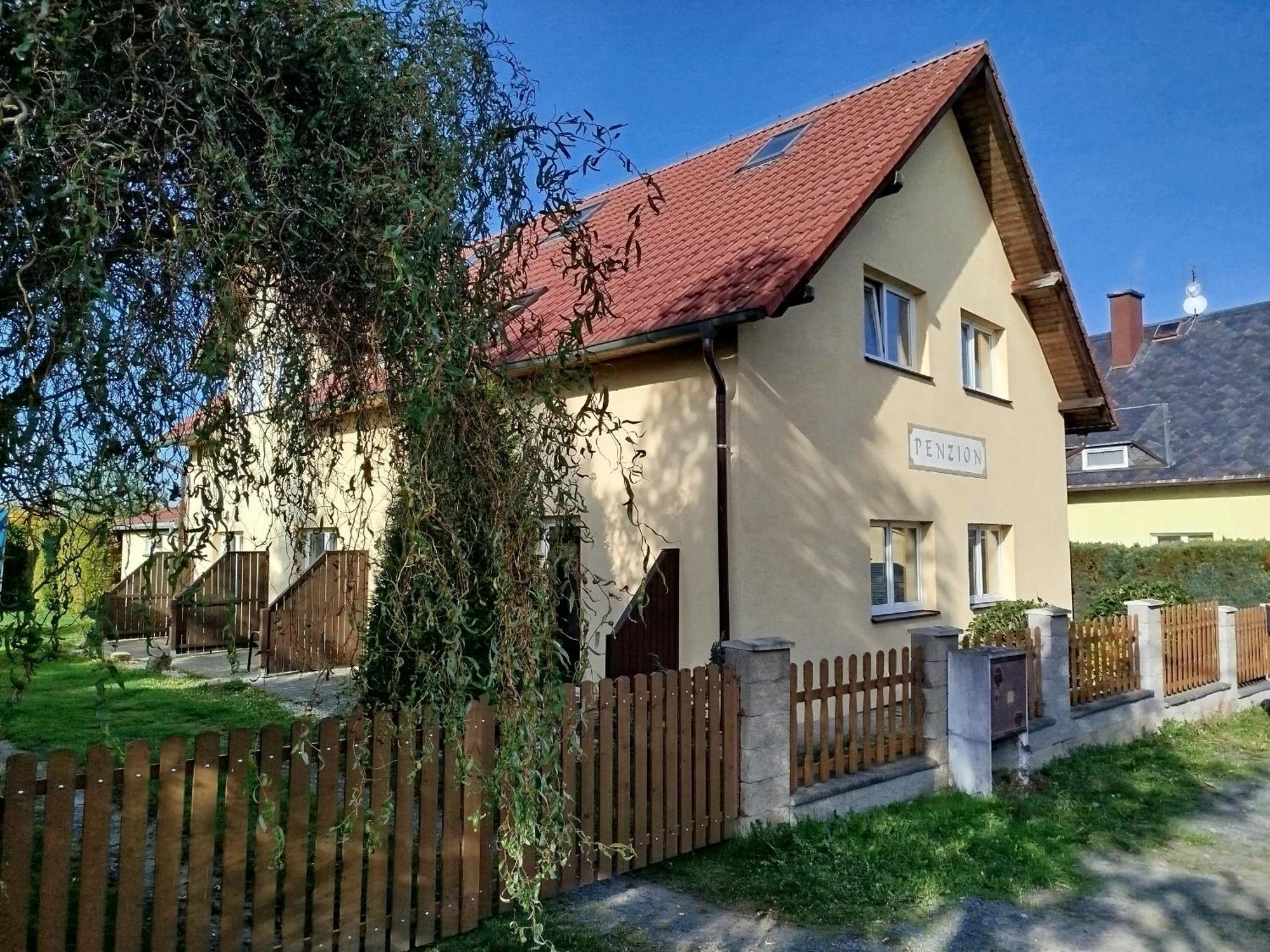 Penzion Zirovice Františkovy Lázně Buitenkant foto